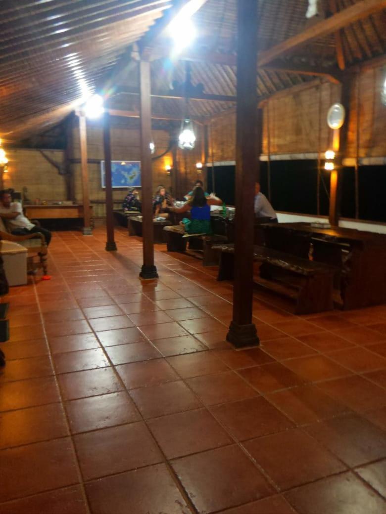 Ary'S Lagoon Bungalow & Hotel Karimunjawa Exterior foto